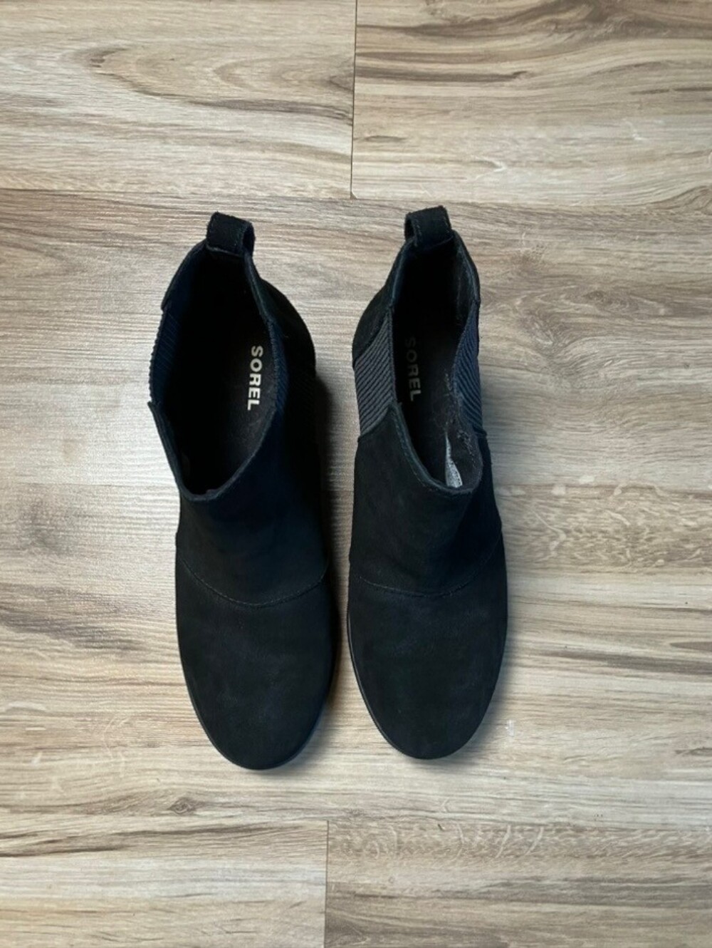 Sorel Black Suede Chelsea Ankle Boots Women's Size 8.5